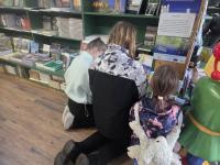 Planetarium und Buchhandlung